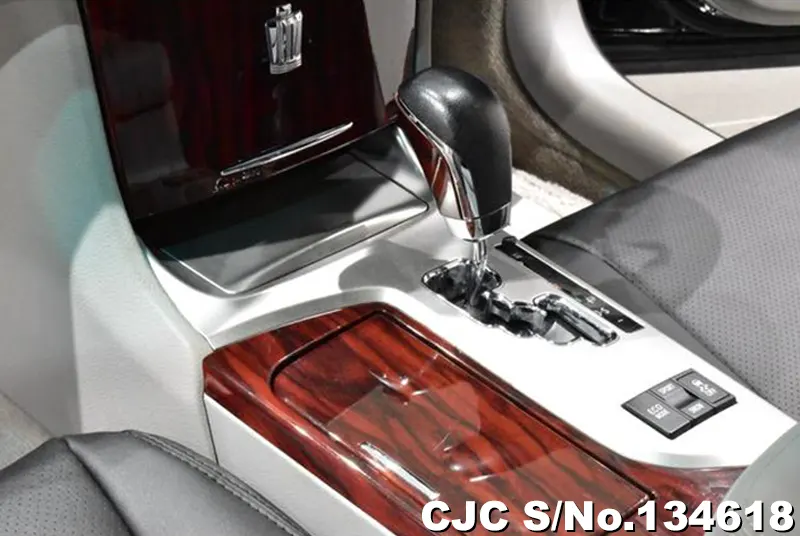 2010 Toyota / Crown Stock No. 134618