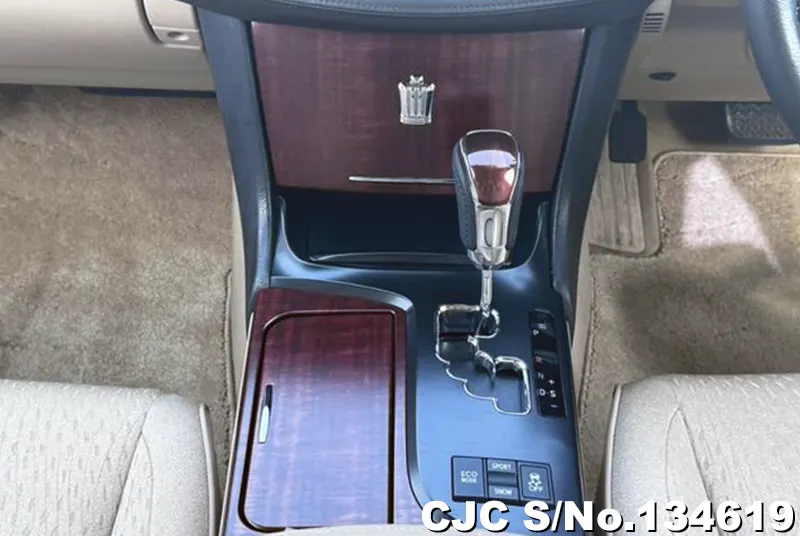 2008 Toyota / Crown Stock No. 134619