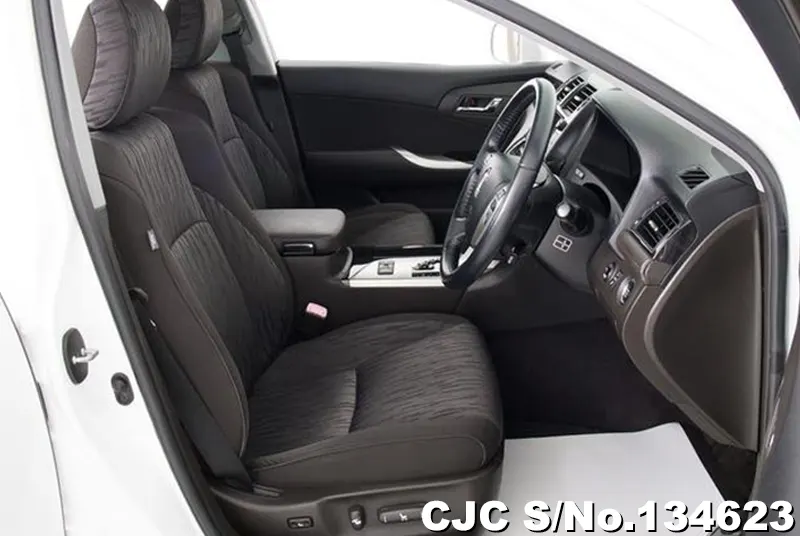 2011 Toyota / Crown Stock No. 134623