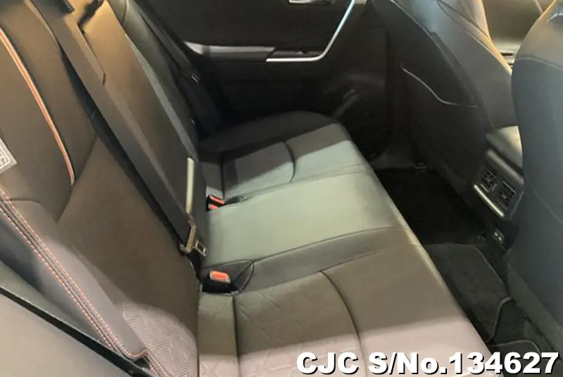 2025 Toyota / Rav4 Stock No. 134627