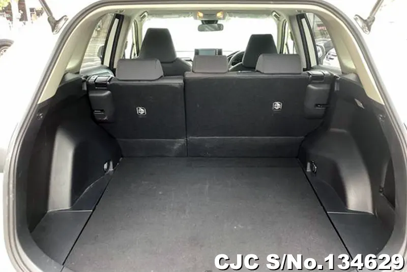 2019 Toyota / Rav4 Stock No. 134629