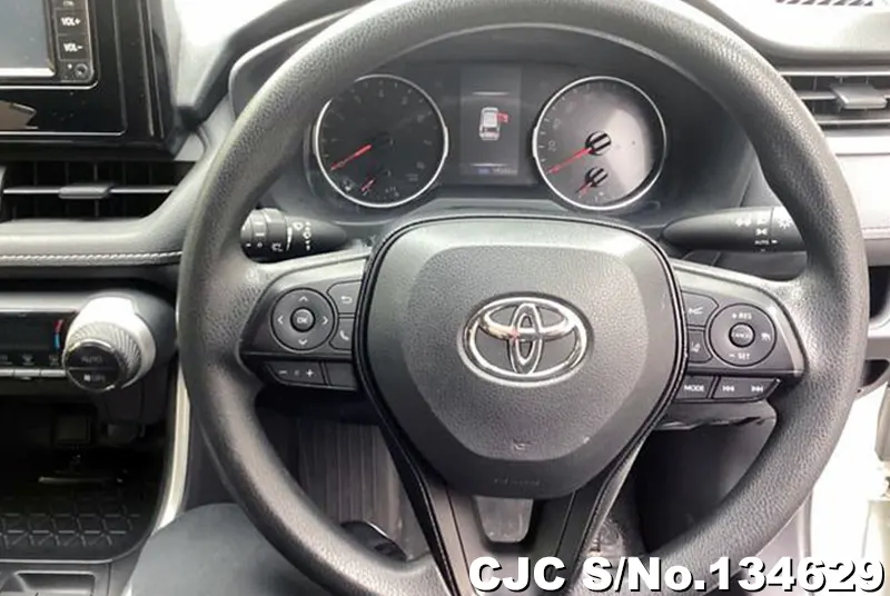 2019 Toyota / Rav4 Stock No. 134629