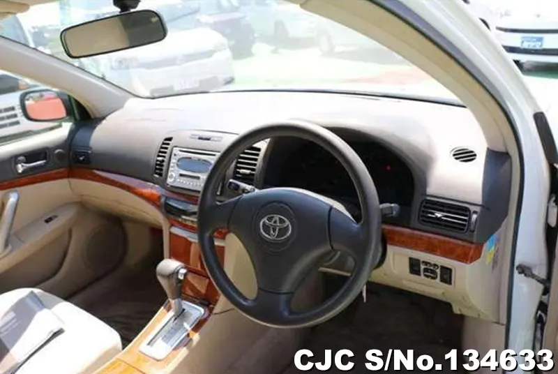2005 Toyota / Premio Stock No. 134633
