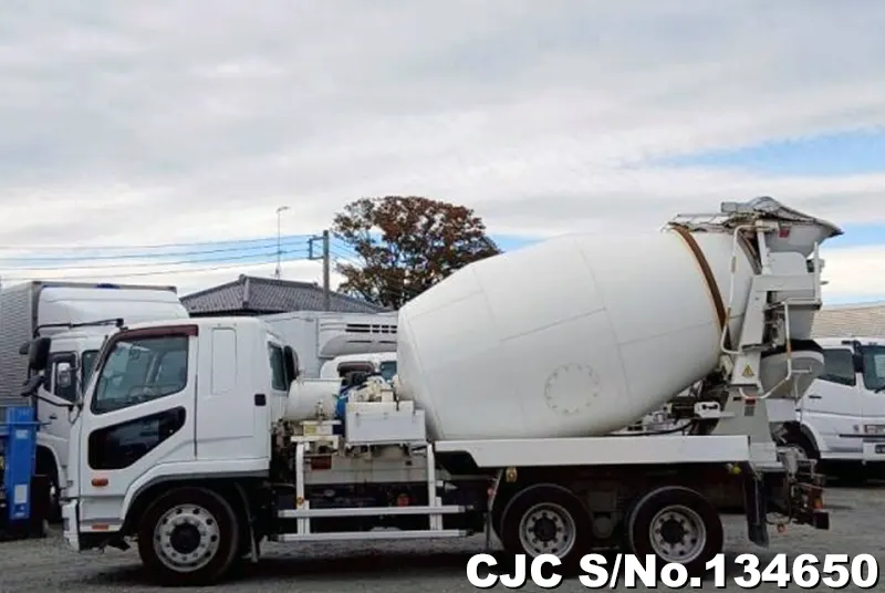 2017 Mitsubishi / Fuso Fighter Stock No. 134650