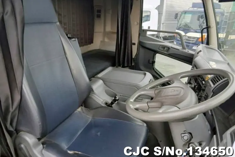 2017 Mitsubishi / Fuso Fighter Stock No. 134650