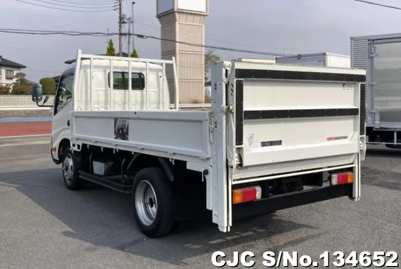2014 Hino / Dutro Stock No. 134652