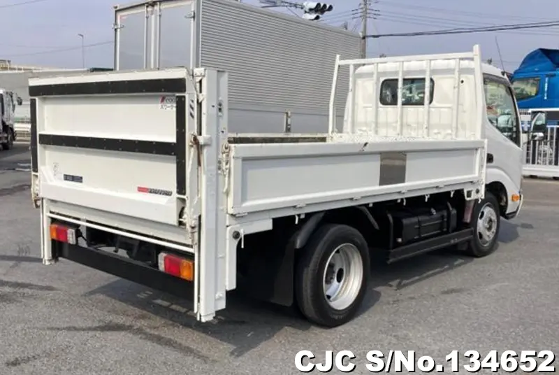 2014 Hino / Dutro Stock No. 134652