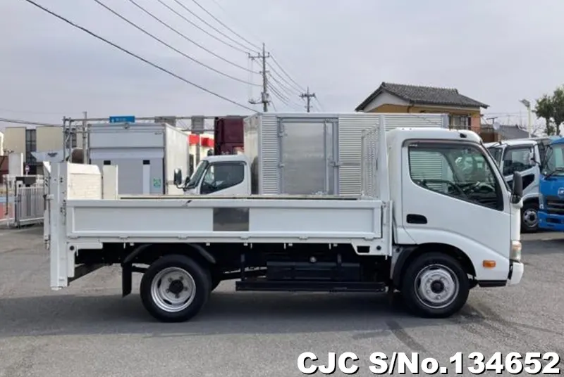 2014 Hino / Dutro Stock No. 134652
