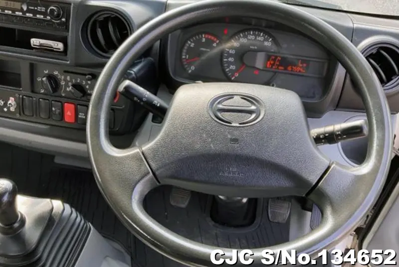 2014 Hino / Dutro Stock No. 134652