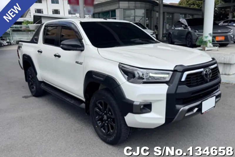 2022 Toyota / Hilux / Revo Rocco Stock No. 134658