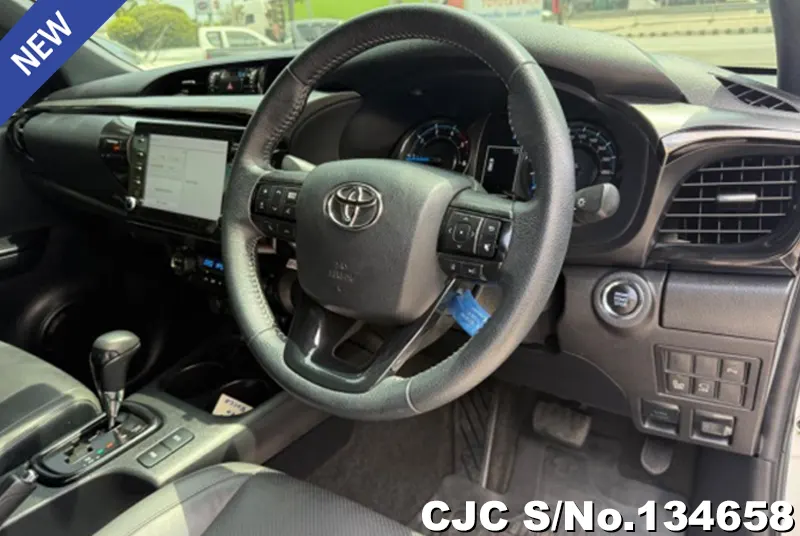 2022 Toyota / Hilux / Revo Rocco Stock No. 134658