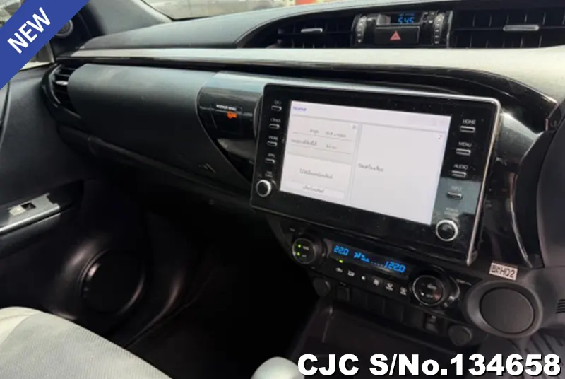 2022 Toyota / Hilux / Revo Rocco Stock No. 134658