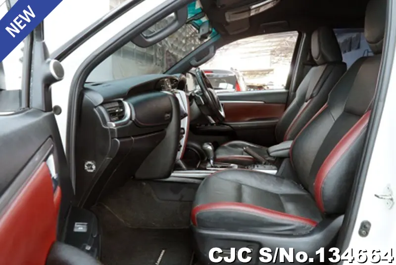 2022 Toyota / Fortuner Stock No. 134664