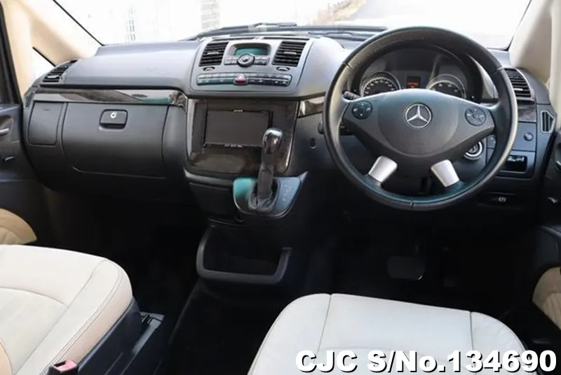2008 Mercedes Benz / V Class Stock No. 134690