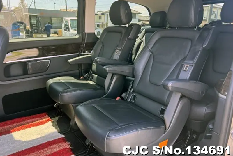 2016 Mercedes Benz / V Class Stock No. 134691