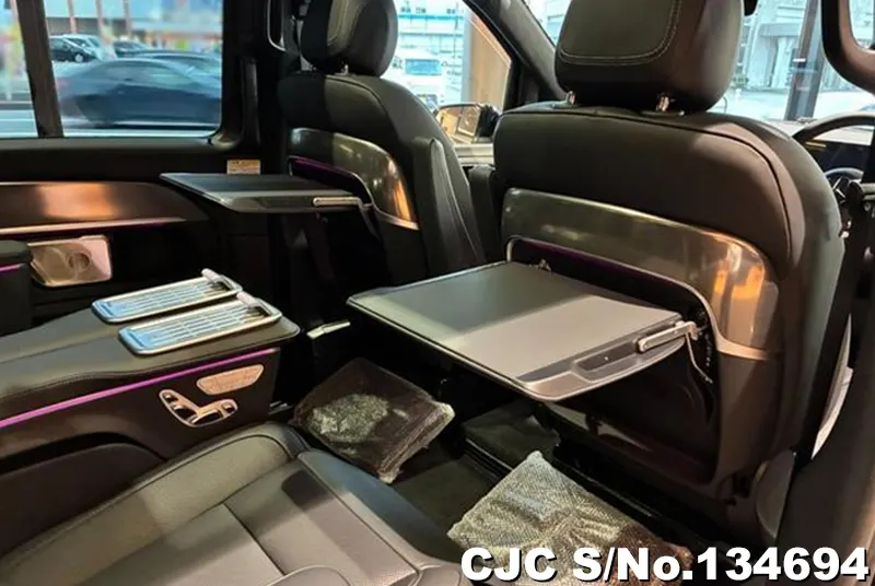 2025 Mercedes Benz / V Class Stock No. 134694