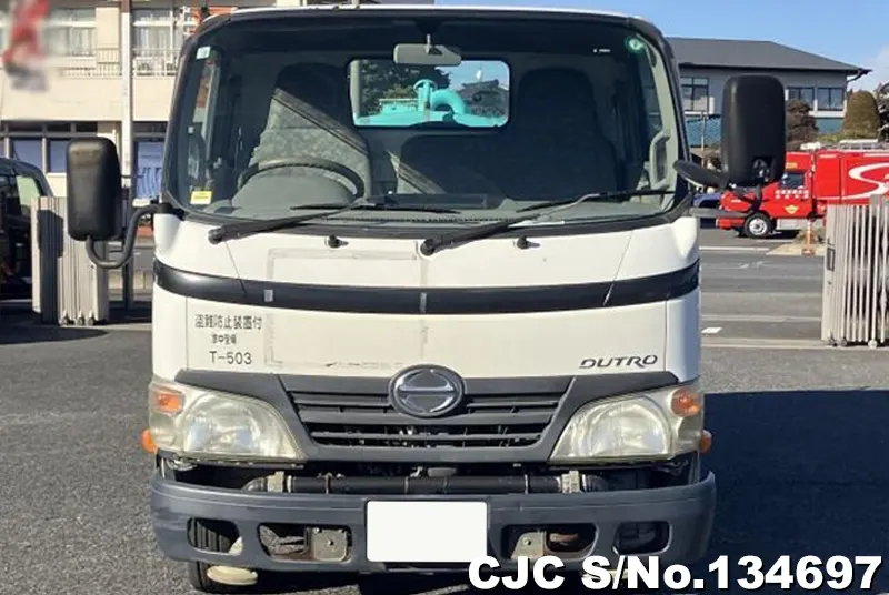 2011 Hino / Dutro Stock No. 134697