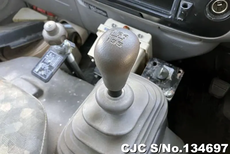 2011 Hino / Dutro Stock No. 134697