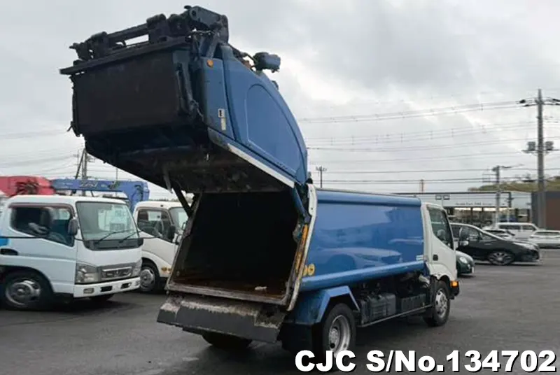 2016 Hino / Dutro Stock No. 134702