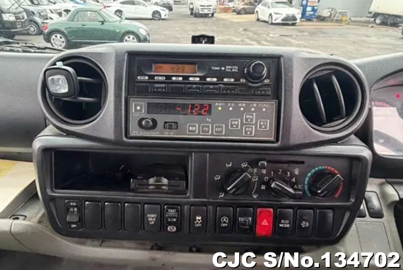2016 Hino / Dutro Stock No. 134702
