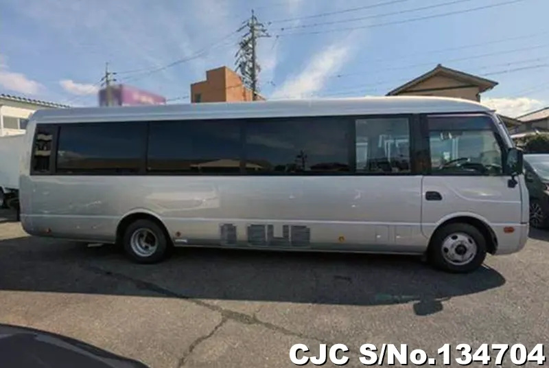 2017 Mitsubishi / Rosa Stock No. 134704