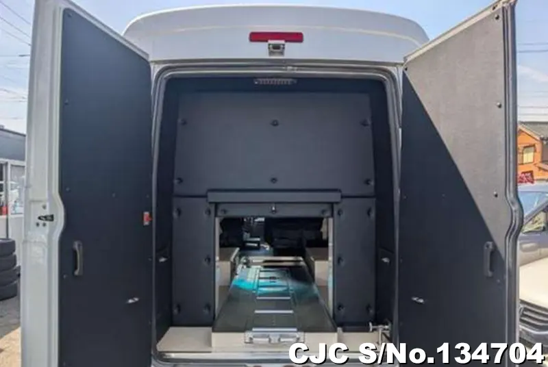2017 Mitsubishi / Rosa Stock No. 134704
