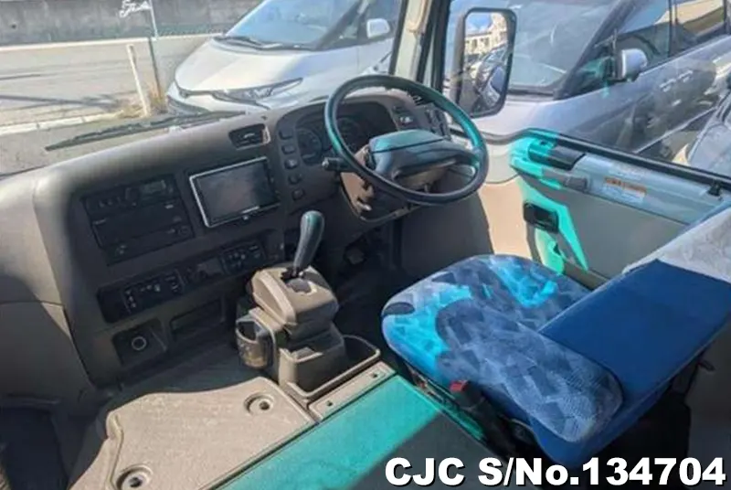 2017 Mitsubishi / Rosa Stock No. 134704