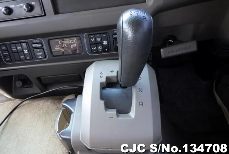 2017 Mitsubishi / Rosa Stock No. 134708
