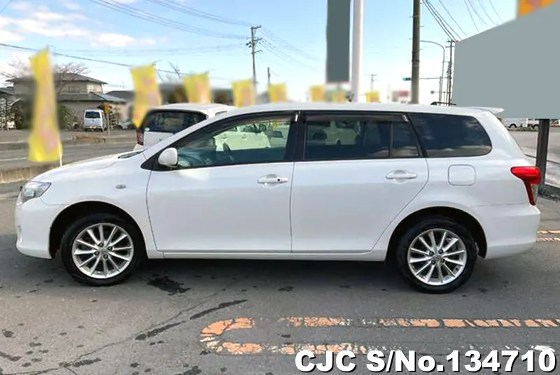 2012 Toyota / Corolla Fielder Stock No. 134710