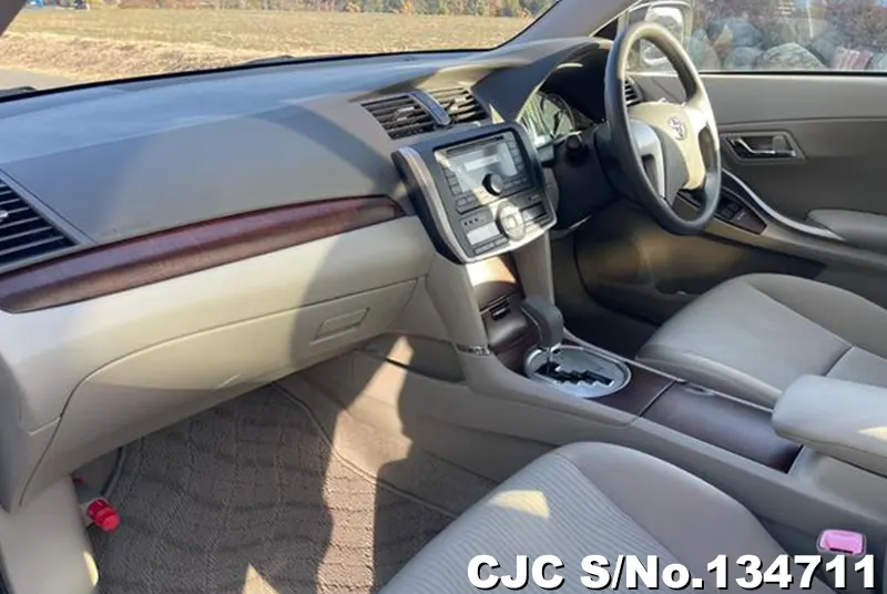 2011 Toyota / Premio Stock No. 134711