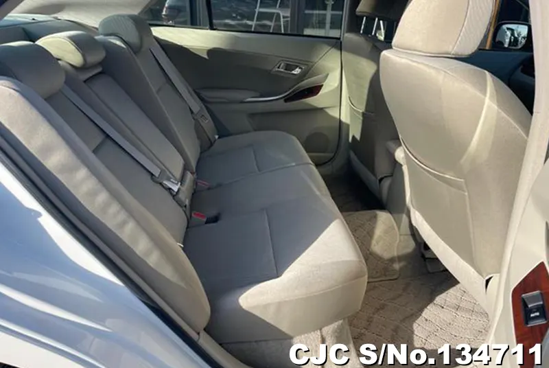 2011 Toyota / Premio Stock No. 134711