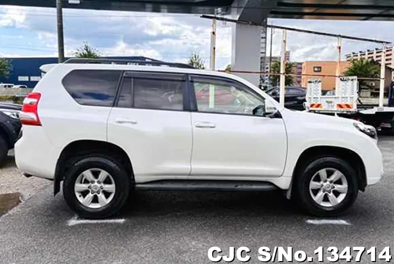 2015 Toyota / Land Cruiser Prado Stock No. 134714