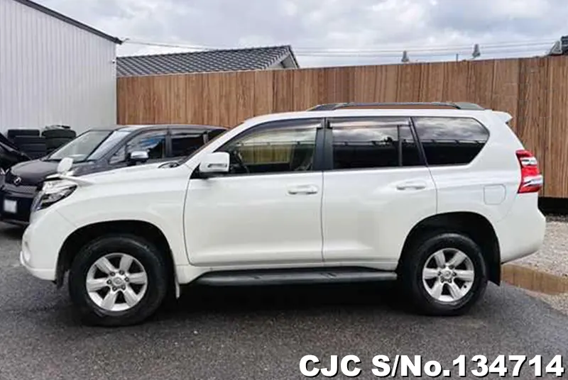 2015 Toyota / Land Cruiser Prado Stock No. 134714