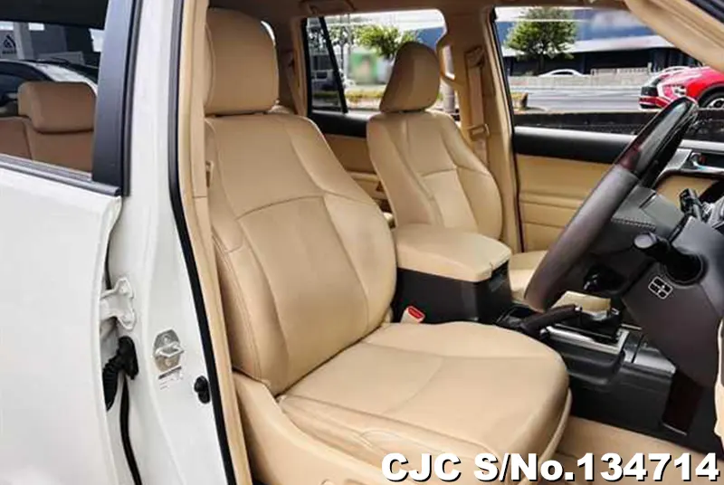 2015 Toyota / Land Cruiser Prado Stock No. 134714