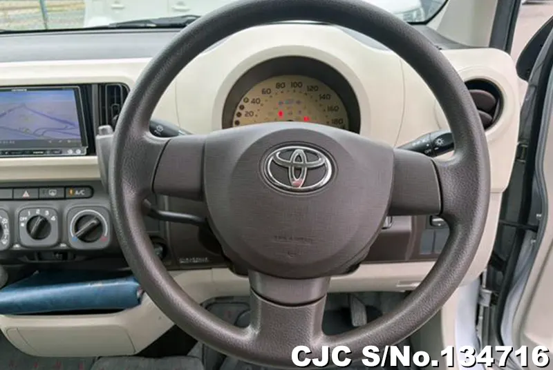 2012 Toyota / Passo Stock No. 134716