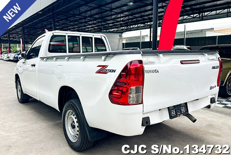 2022 Toyota / Hilux / Revo Stock No. 134732
