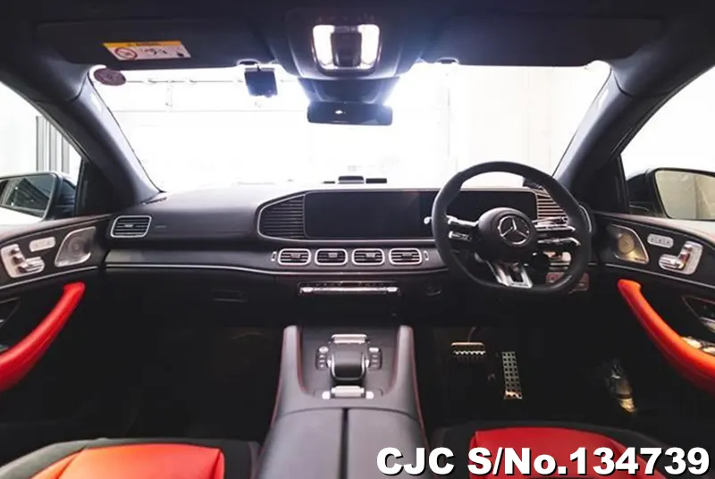 2025 Mercedes Benz / GLE Class Stock No. 134739