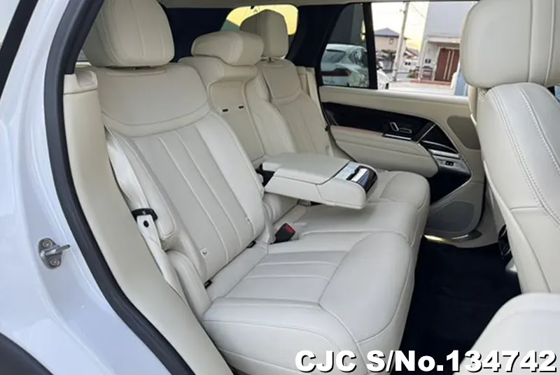 2025 Land Rover / Range Rover Stock No. 134742