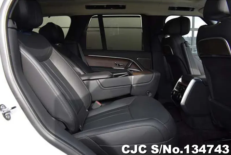 2025 Land Rover / Range Rover Stock No. 134743