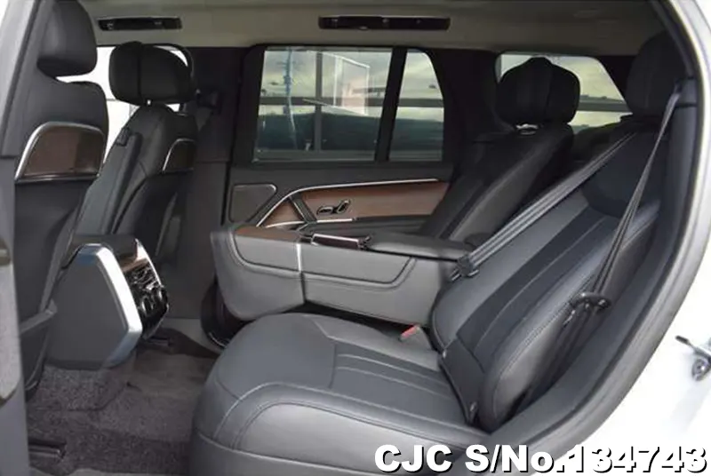 2025 Land Rover / Range Rover Stock No. 134743