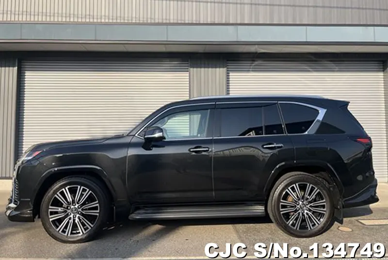 2023 Lexus / LX 600 Stock No. 134749