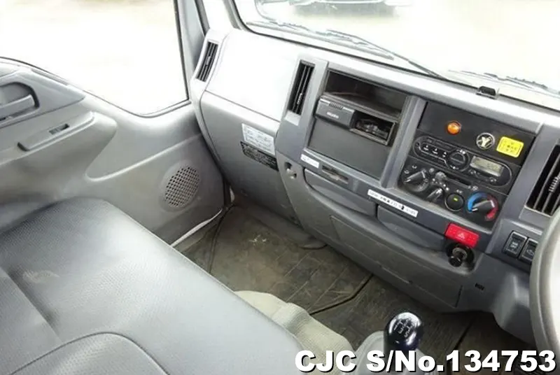 2018 Isuzu / Elf Stock No. 134753