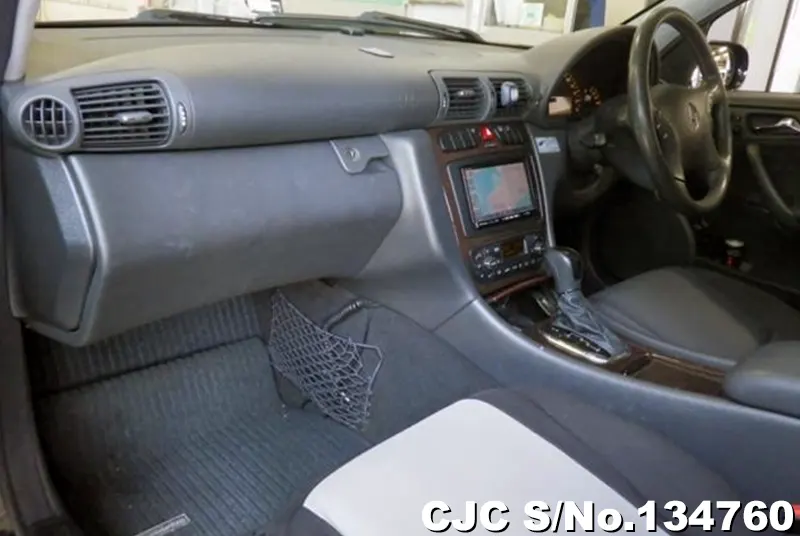 2004 Mercedes Benz / C Class Stock No. 134760