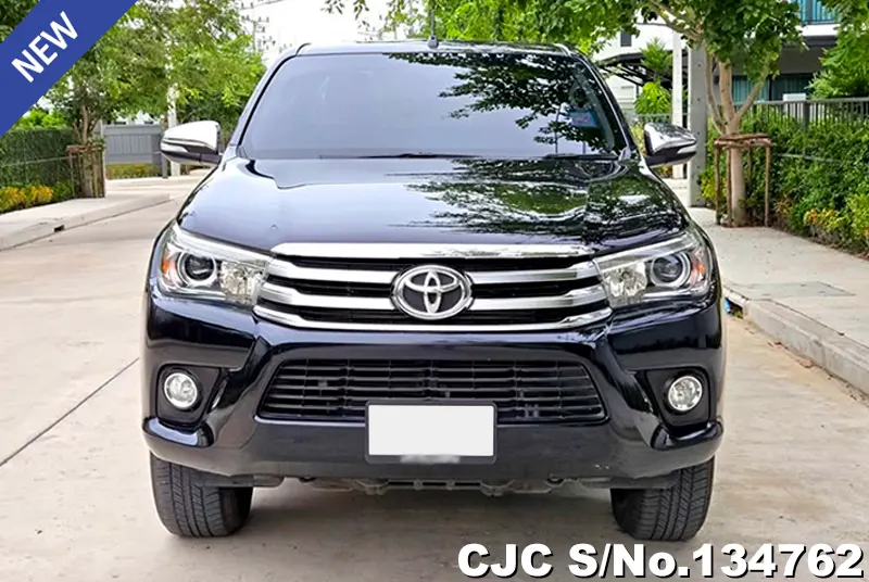 2017 Toyota / Hilux / Revo Stock No. 134762