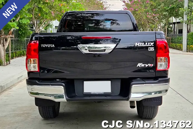2017 Toyota / Hilux / Revo Stock No. 134762