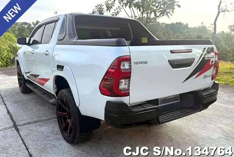 2023 Toyota / Hilux / Revo Stock No. 134764