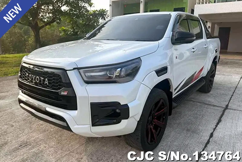 2023 Toyota / Hilux / Revo Stock No. 134764