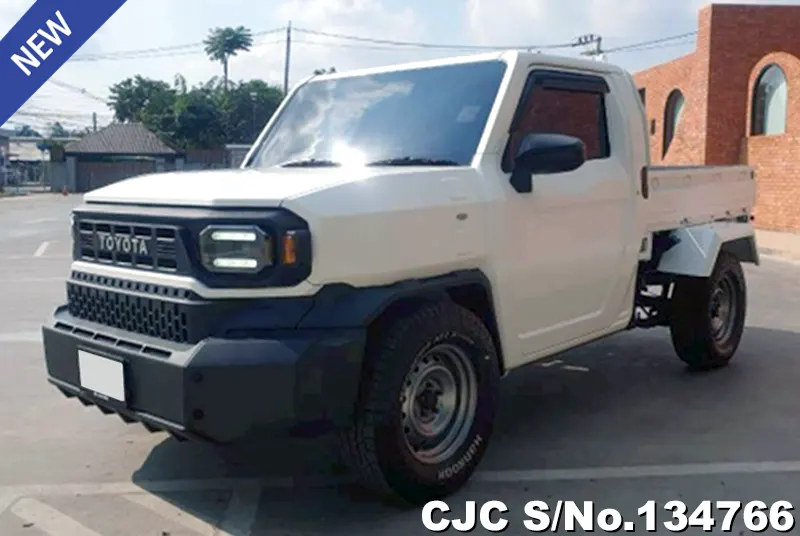 2025 Toyota / Hilux / Champ Stock No. 134766