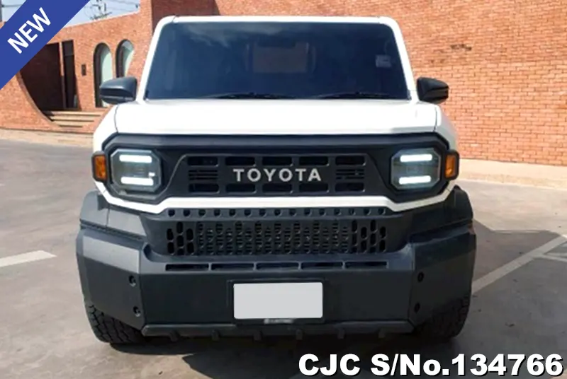 2025 Toyota / Hilux / Champ Stock No. 134766