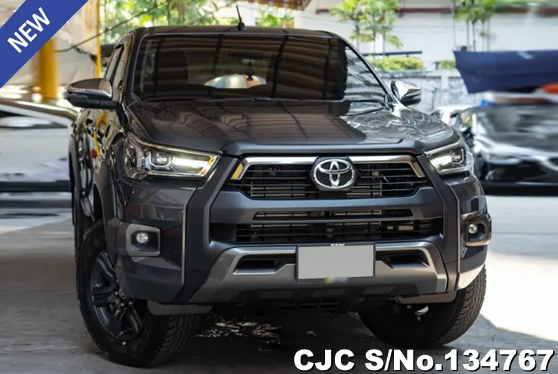 2025 Toyota / Hilux / Revo Stock No. 134767